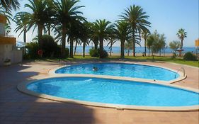 Apartamento con vistas al mar y a la montaña